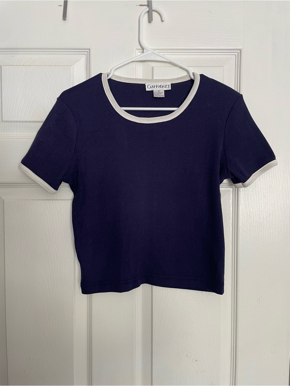 Vintage Currants Eggplant Purple Short Sleeve Crewneck Top with White Trim